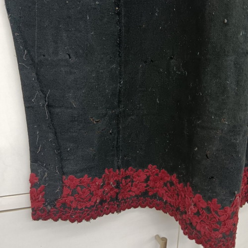 Collectible traditional wool dress vintage No 130 used