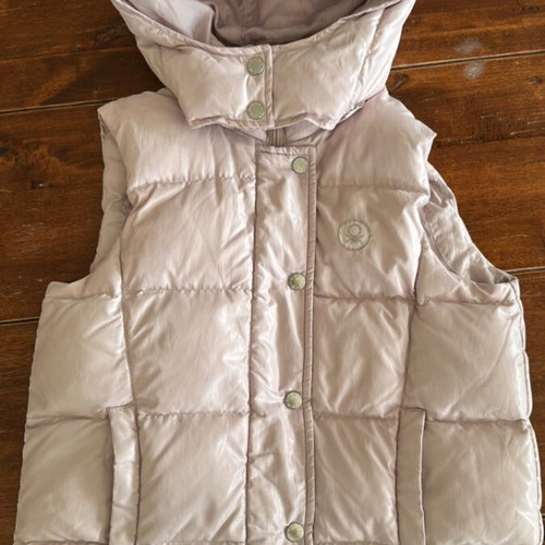 Benetton sleeveless puffer vest for girls 8-9 years used, 140 cm pink