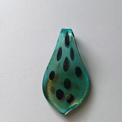 Murano pendant like new in special shades