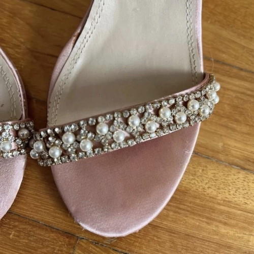 Migato pink satin sandals like new, size 38, pearl decoration