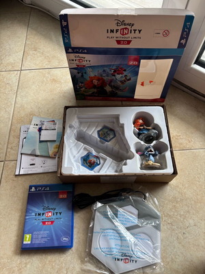 Disney Infinity 2.0 Toy Box Combo Pack για PS4 με φιγούρες Merida και Stitch