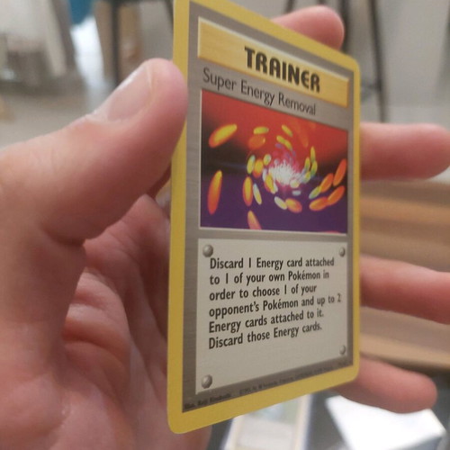 Super Energy Removal Pokémon card like new, Base Set
