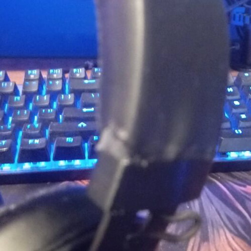 Razen Kraken v1 used headphones with non-working microphone