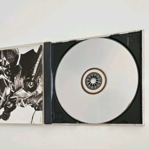 Massive Attack Mezzanine CD album like new