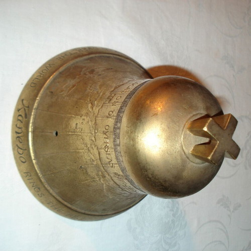 Decorative bell used 15.5cm weight 1.200g