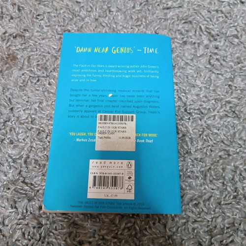 The Fault in Our Stars book like new, John Green, English