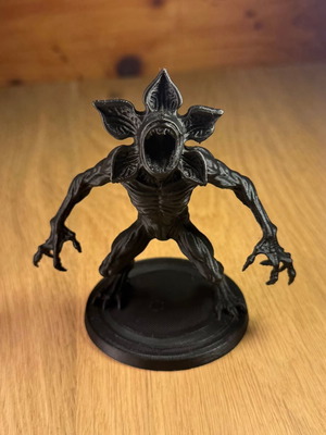 Stranger Things monster figure new
