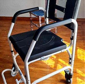 Αναπηρική καρέκλα/αμαξίδιο τροχήλατο με WC