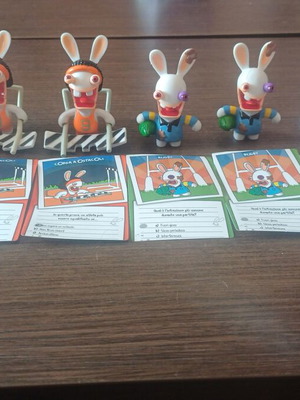 Rabbids figures like new, set of 7 with cards