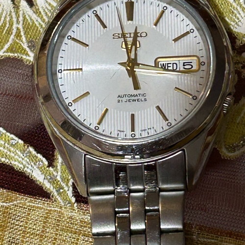 Seiko mechanics 21 jewels watch, 38mm case