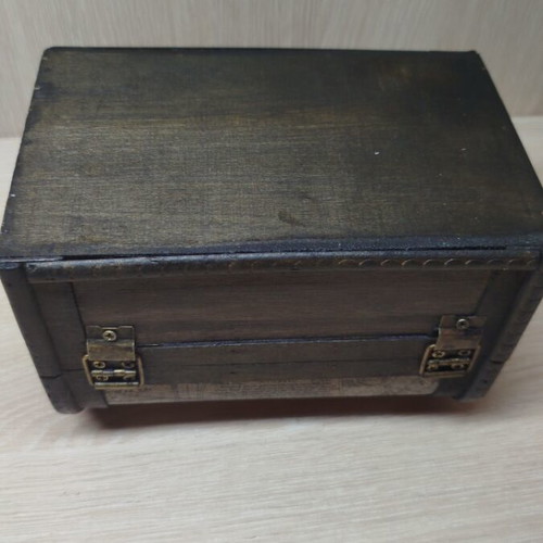 Handmade wooden storage chest with leather lining and lock new