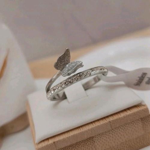 Steel ring with butterfly and small diamonds new, silver