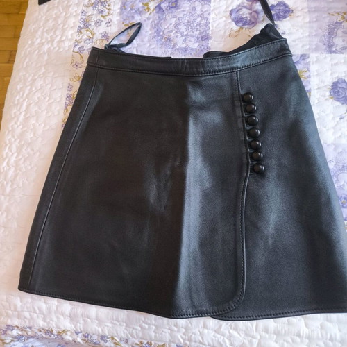 Leather skirt size 46 like new, genuine leather