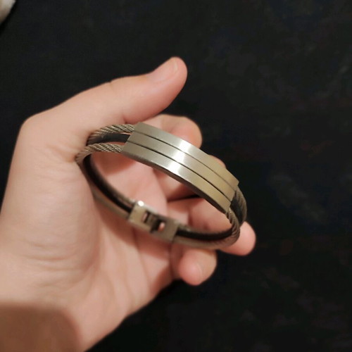 Bracelet like new