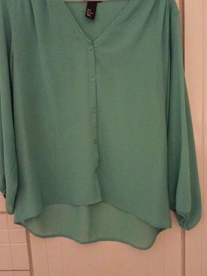 Γυναικείο πουκάμισο H&M καινούργιο, βεραμαν χρώμα, μέγεθος XS