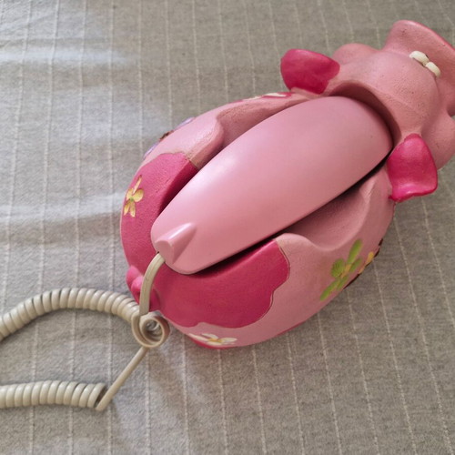 Vintage analog home phone pig-shaped used, pink