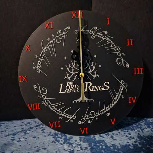 The Lord of the Rings tabletop clock new, analog 16.5x16.5 cm