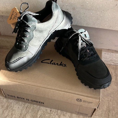 Clarks 38 Waterproof Athletic Shoes New Black Genuine Nubuck Leather