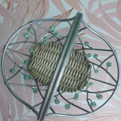Metal basket with wicker bottom like new