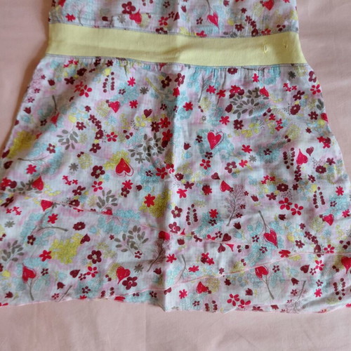 Cotton girls dress 11-12 years like new, colorful with floral and heart patterns