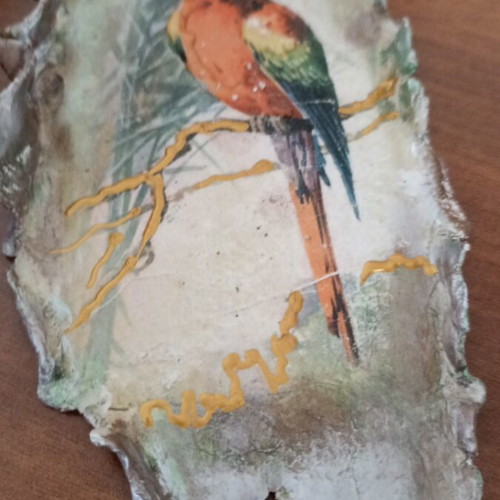 Handmade plaster frame parrot like new