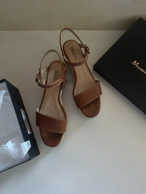 Massimo Dutti кожени сандали на платформа като нови, номер 40, кафяви