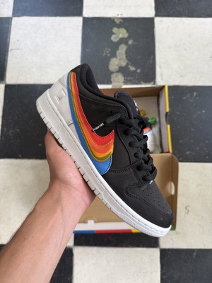 Nike Dunk SB x Polaroid sneakers, size 42.5, black multicolor