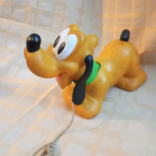 Disney Pluto pull toy used with sound