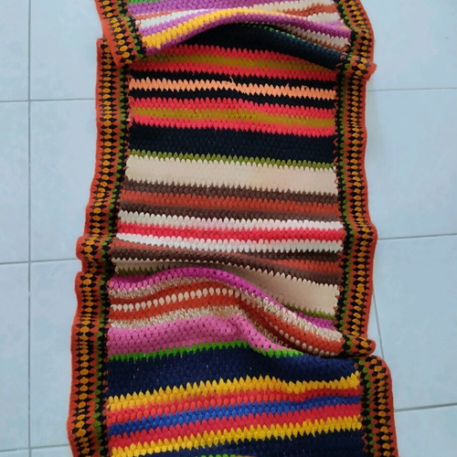 Handmade knitted throw like new, large, 390x50 cm