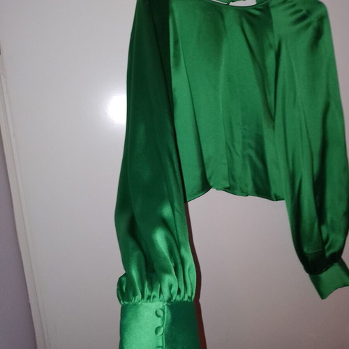 Green satin blouse H&M new, size medium/small