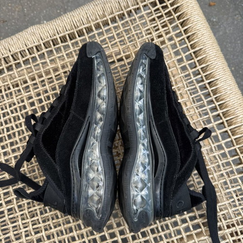 Women’s sneakers size 38, very good condition, black