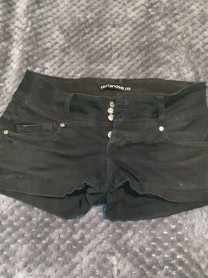 Terranova shorts black used, size XXS