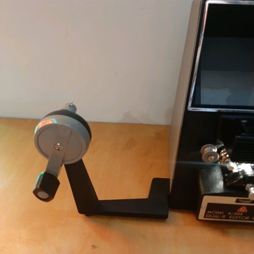 GOKO Visionneuse Model A-303 Dual-8 projector editor like new, Super8 film