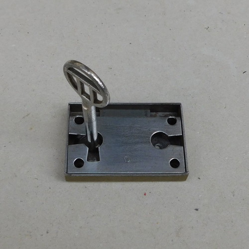 Furniture lock bronzed 5.6 x 3.8 cm