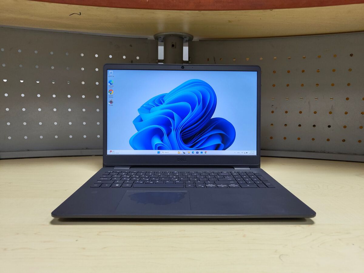 Dell Vostro 3500 Laptop i5 11th Gen 8GB… - € 140,00 - Vendora.cy