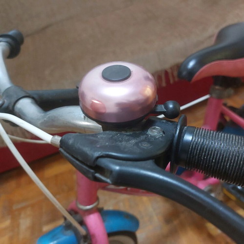 Children's bicycle like new, racing type, with V-Brakes