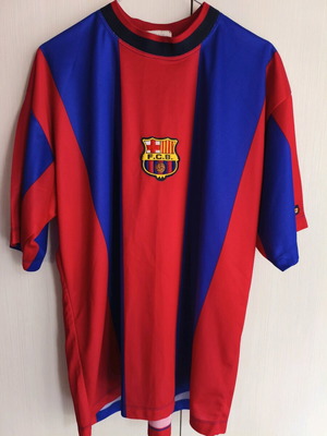 Barcelona football jersey like new, authentic, size Large