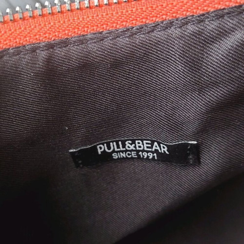 Pull&Bear shoulder bag like new, orange with short strap and zipper