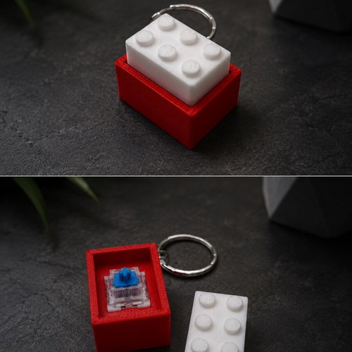 3D Printed Clicker LEGO Style Keychain new, red