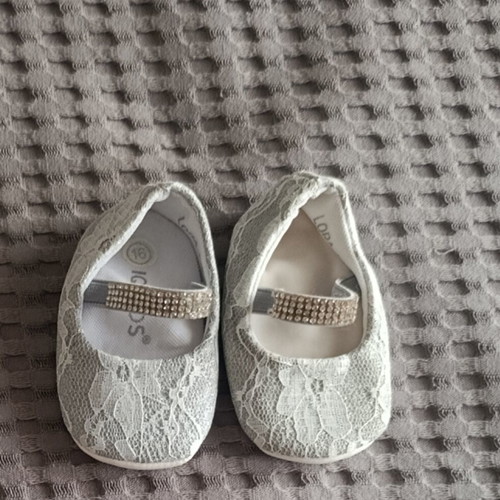 Mayoral gold baby shoes size 17, Iq Kids silver strass shoes size 16, Poco Nido pink baby shoes size 17, Mayoral socks and headband gift set