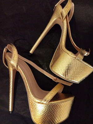 High Heels Gold Croco Texture Size 37 New
