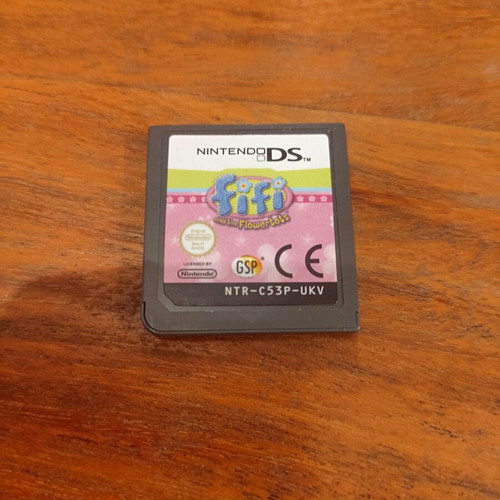 Nintendo DS Fifi game cartridge like new