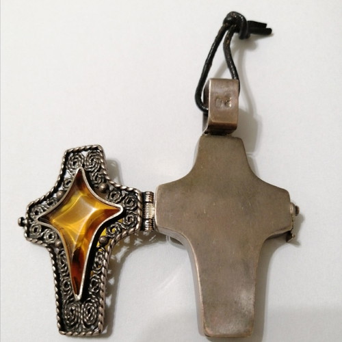 Vintage filigree opening cross from 925 silver, amber and ebony new