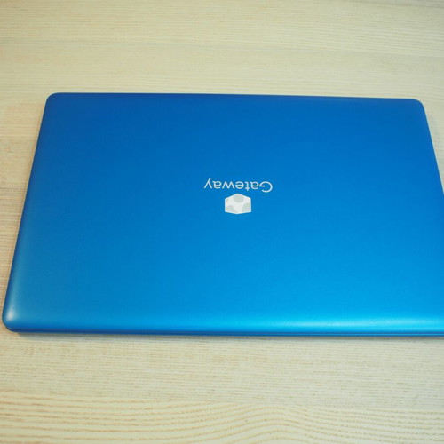 Gateway Ultra Slim GWNC31514-BL 15.6" IPS FHD like new, i3-1115G4, 4GB, 128GB SSD, Windows 11