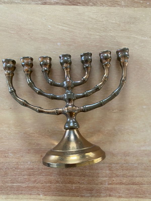 Bronze candlestick like new, height 9 cm