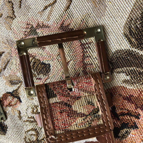 Stradivarius set pochette and floral brocade belt like new