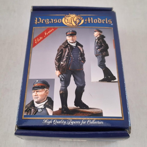 Pegaso Models 54mm Manfred vom Richtofen Red Byron metal modeling kit new