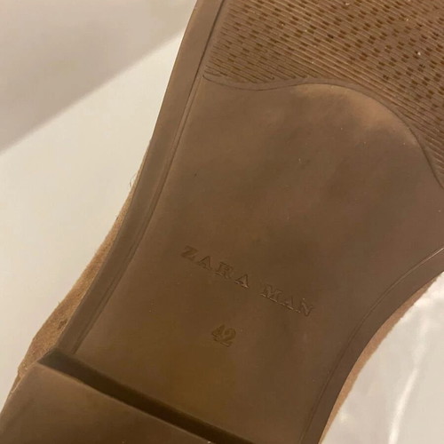 Zara Chelsea suede men's boots beige like new