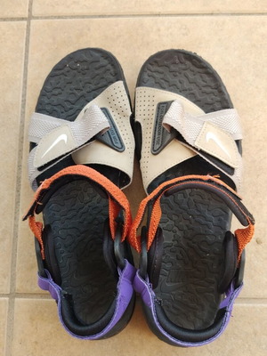 Σανδάλια Nike ACG νούμερο 41, μπεζ και μπλε