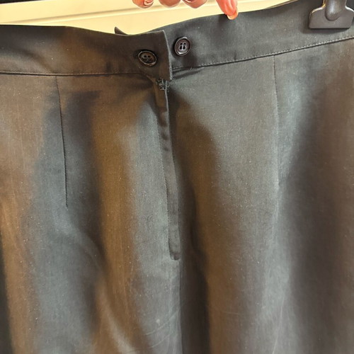 Byblos suit used with black silk skirt EU46